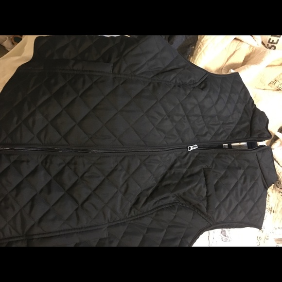 Women’s quilted vests - Picture 2 of 5